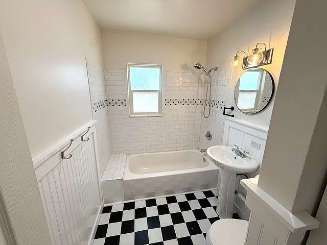 2041 N 9th St — Photo 12