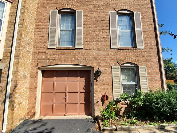 2nd image of 4216 Fox Lake Dr