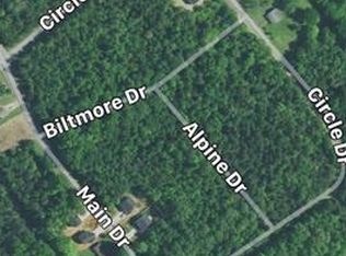 13717 Circle Dr, Charlotte, NC 28262