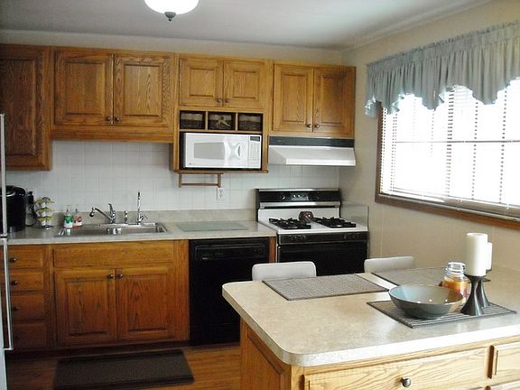 4th image of 1830 Kevin Dr