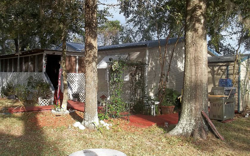 1st image of 731 SW Coles Ct