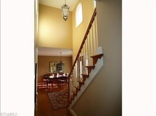 6027 White Oak Ct, Kernersville, NC 27284