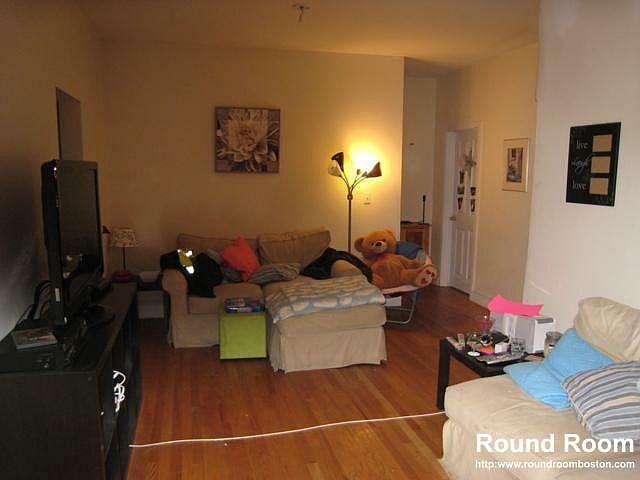 1st image of 322 Saint Paul St #5C