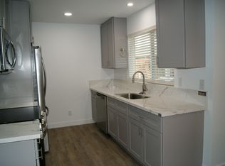 2260 Cherry Ln APT 102, Clovis, CA 93612