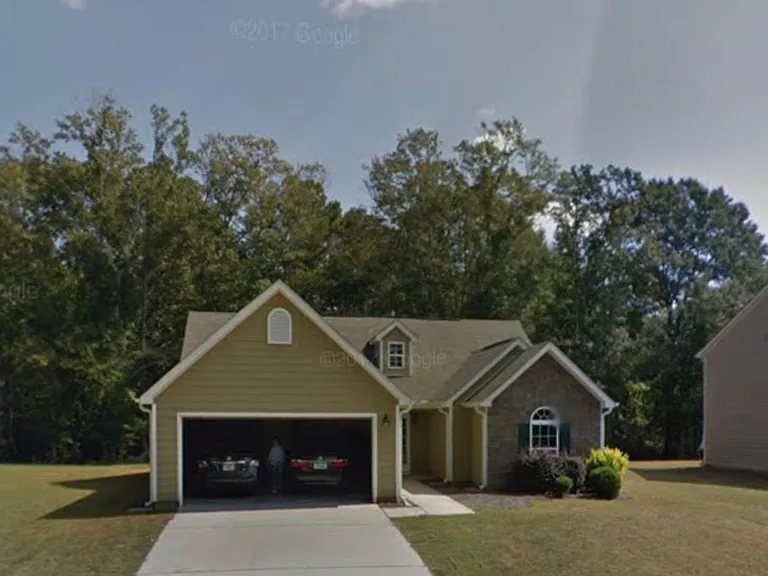 254 Cotton Dr — Photo 2