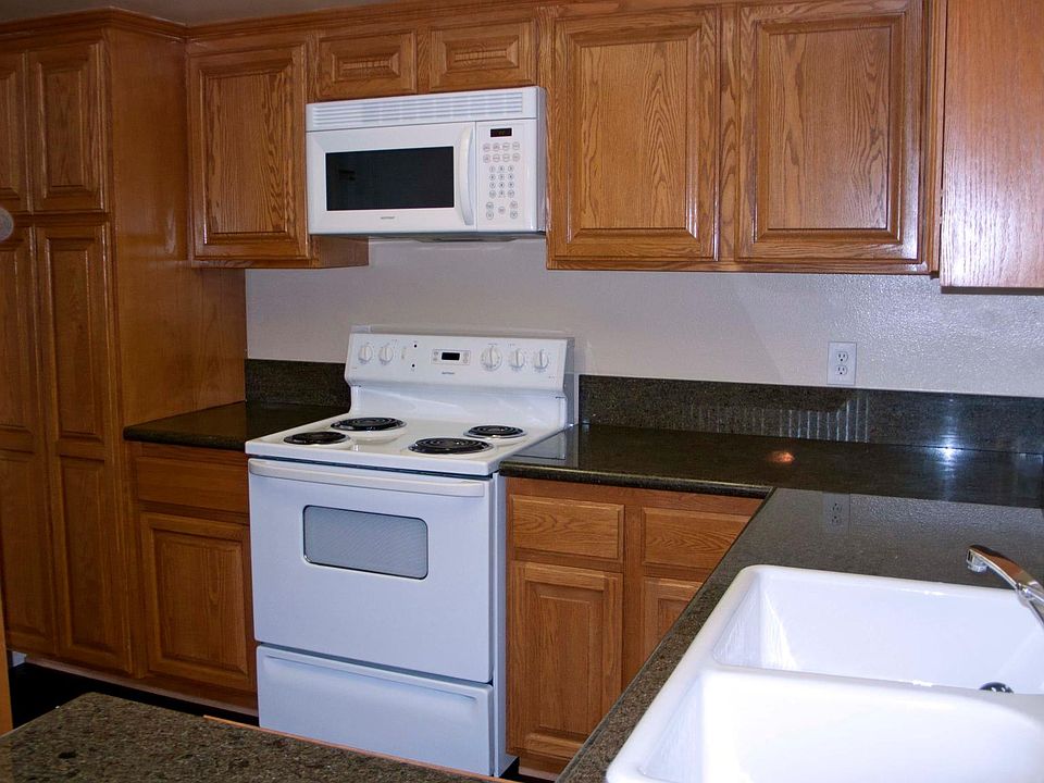 2nd image of 815 S Almansor St APT C