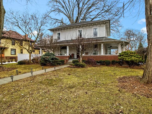 418 W Adrian St, Blissfield, MI 49228