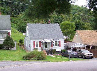 329 Circle St, Bluefield, VA 24605