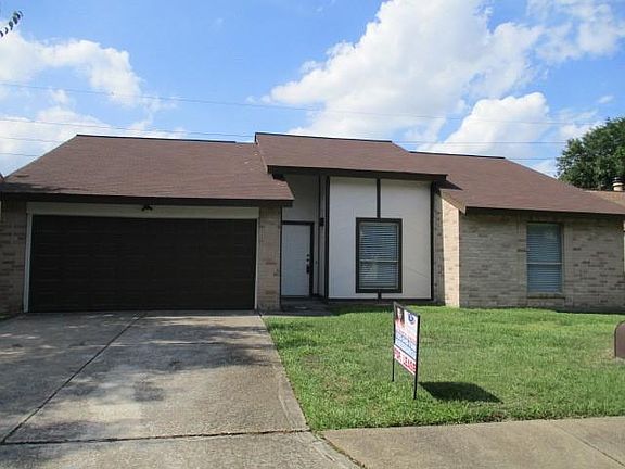 4th image of 8138 Split Pine Dr
