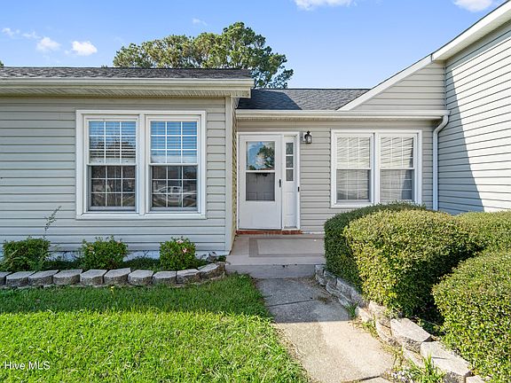 2nd image of 2461 Saddleridge Drive