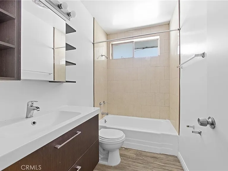 5168 Yarmouth Ave #26 — Photo 15