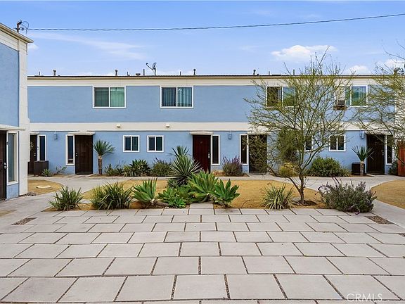 5th image of 13392 Magnolia St