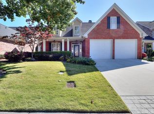 1095 Windsor Place Cir, Grayson, GA 30017