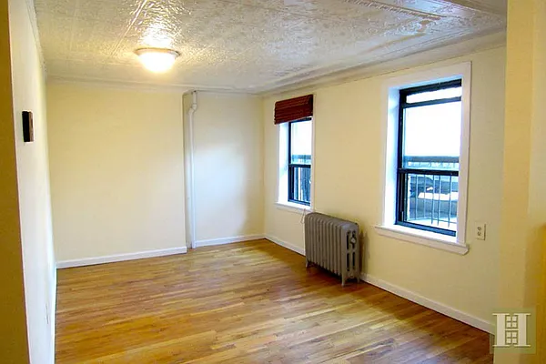 Rented by Halstead Real Estate | media 21