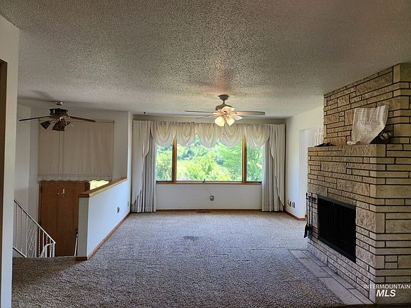 5th image of 367 Woodland Rd