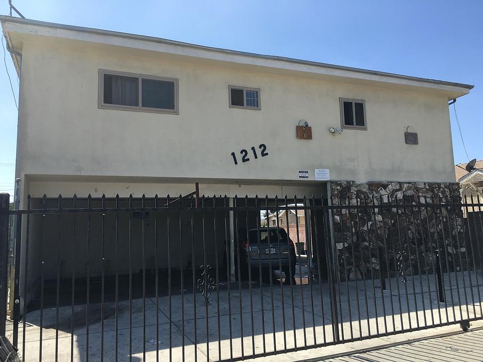 1st image of 1212 W 96th St