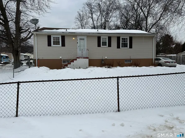 45 Swampscott Street, West Haven, CT 06516