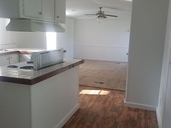 2nd image of 1183 Bonfire Dr