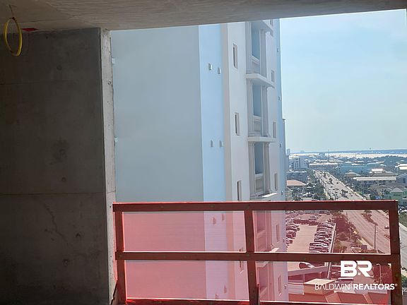 5th image of 533 E Beach Blvd #12AW1