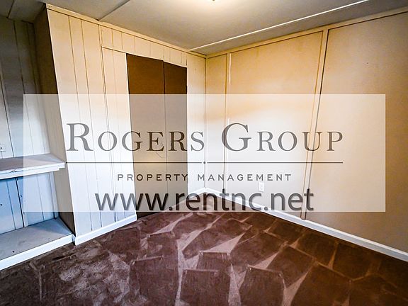 3rd image of 124 Woodway Dr