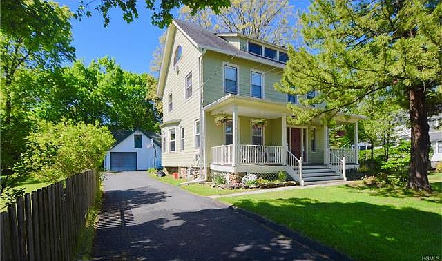 1st image of 137 Castle Heights Ave