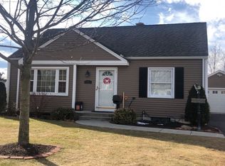 44 Derryfield Ave, Springfield, MA 01118