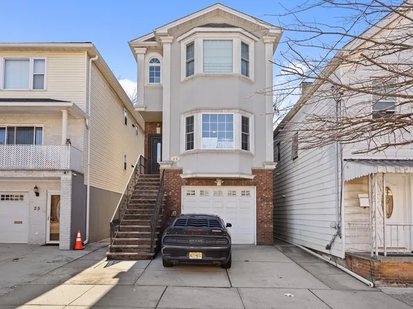 23 Reynolds Ave #1, Harrison, NJ 07029