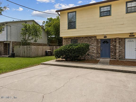 3rd image of 6026 DU-CLAY Road