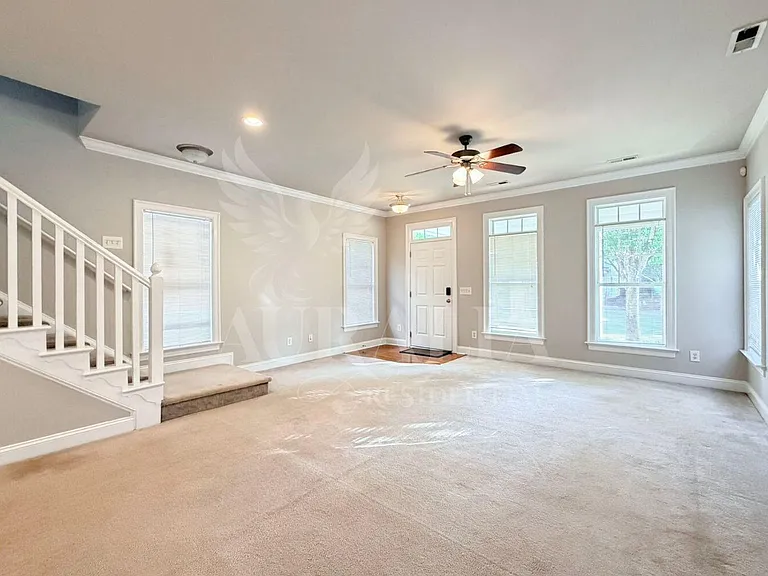 7754 Acc Blvd — Photo 17