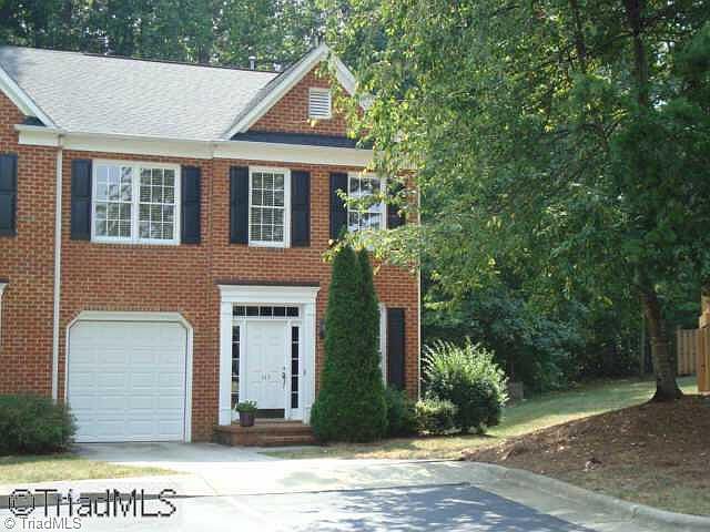 1st image of 11F Park Village Ln