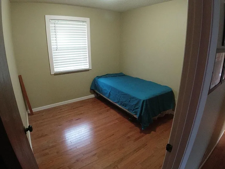 Pinebrook Dr — Photo 9