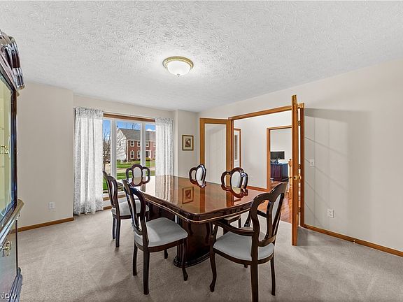 5th image of 16228 Academy Dr