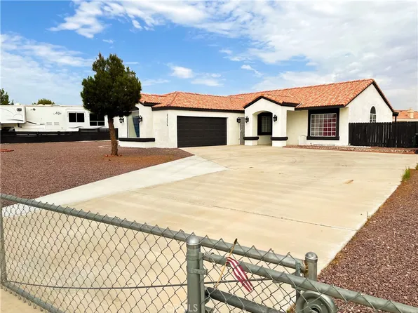 22236 Fox Ave, Apple Valley, CA 92307