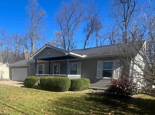 18 Overlook Dr, Bridgeport, WV 26330