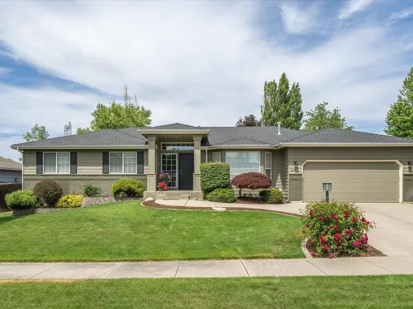 6310 W Sundance Dr, Spokane, WA 99208