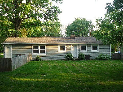 2nd image of 5924 E Beechwood Ave