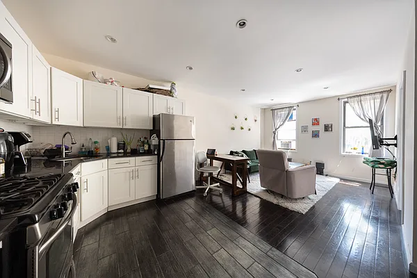 Rented by Corcoran | media 20