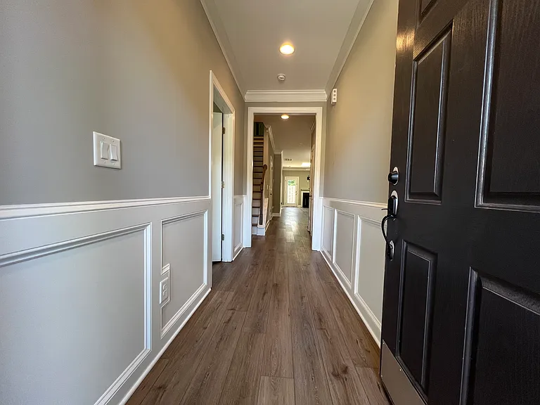 1618 Cedar Hill Way — Photo 50