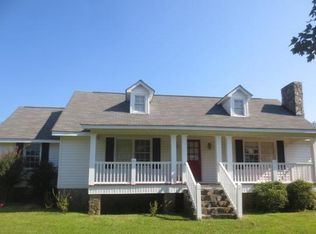 902 Crystal Dr, Thomaston, GA 30286