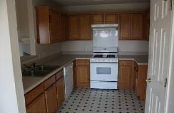 4th image of 302 Dana Dr