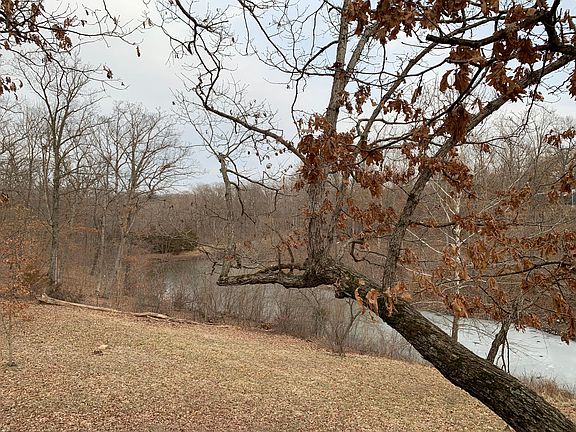 3rd image of 43155 Maple Creek Pl