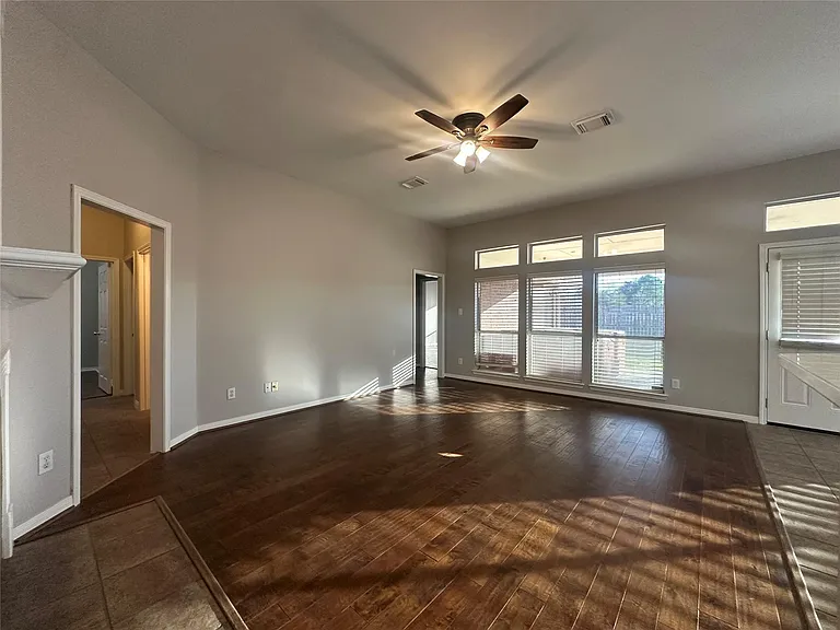 11619 Buck Springs Trl — Photo 7