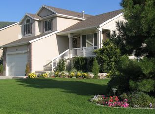 693 W 2075 N, Centerville, UT 84014