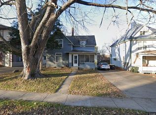 936 E Washington St #2, Iowa City, IA 52240