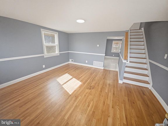 3rd image of 2916 Rayshire Rd