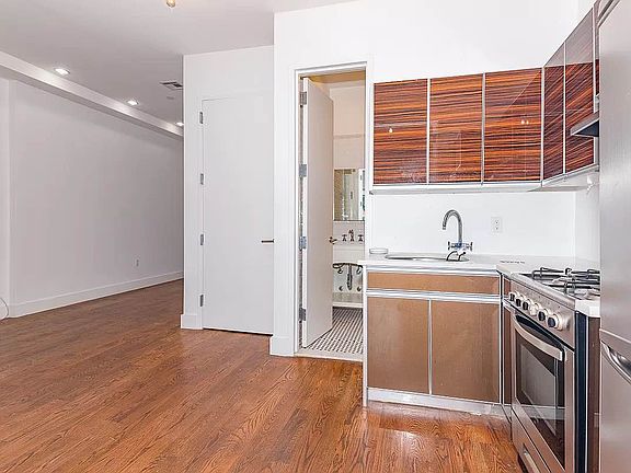 5th image of 1072 Bergen St #3H