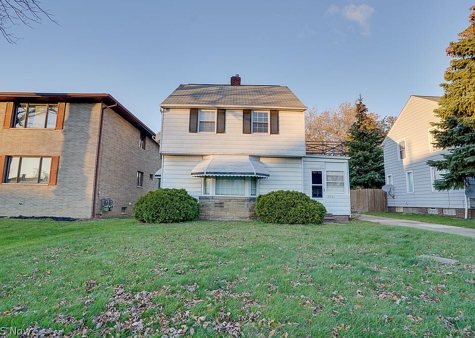 1st image of 19331 Locherie Ave