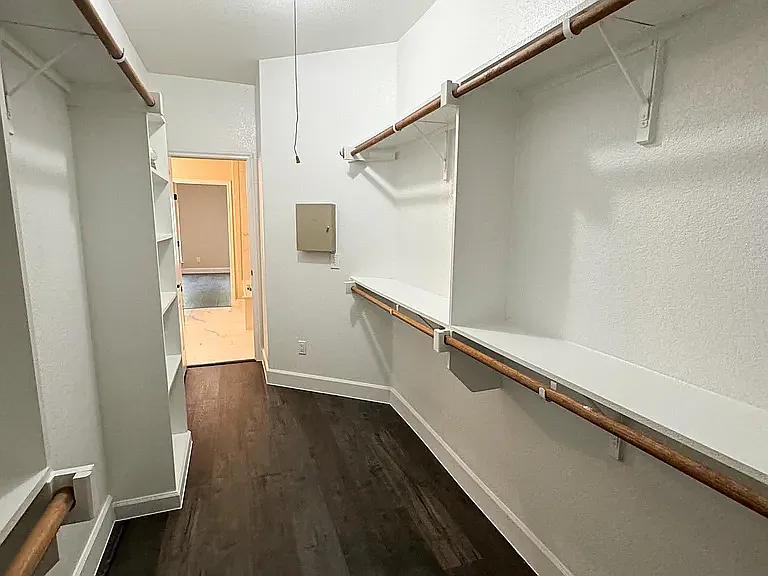 6712 Pistoia Dr — Photo 27