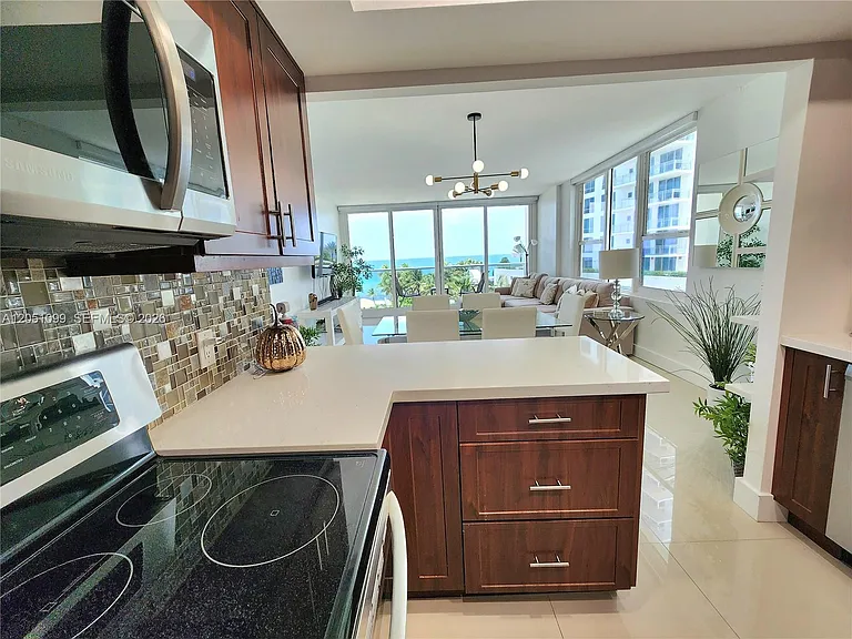 3505 S Ocean Dr #521 — Photo 11