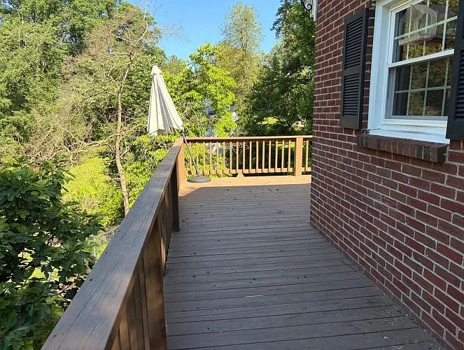 301 Rowland Dr — Photo 28